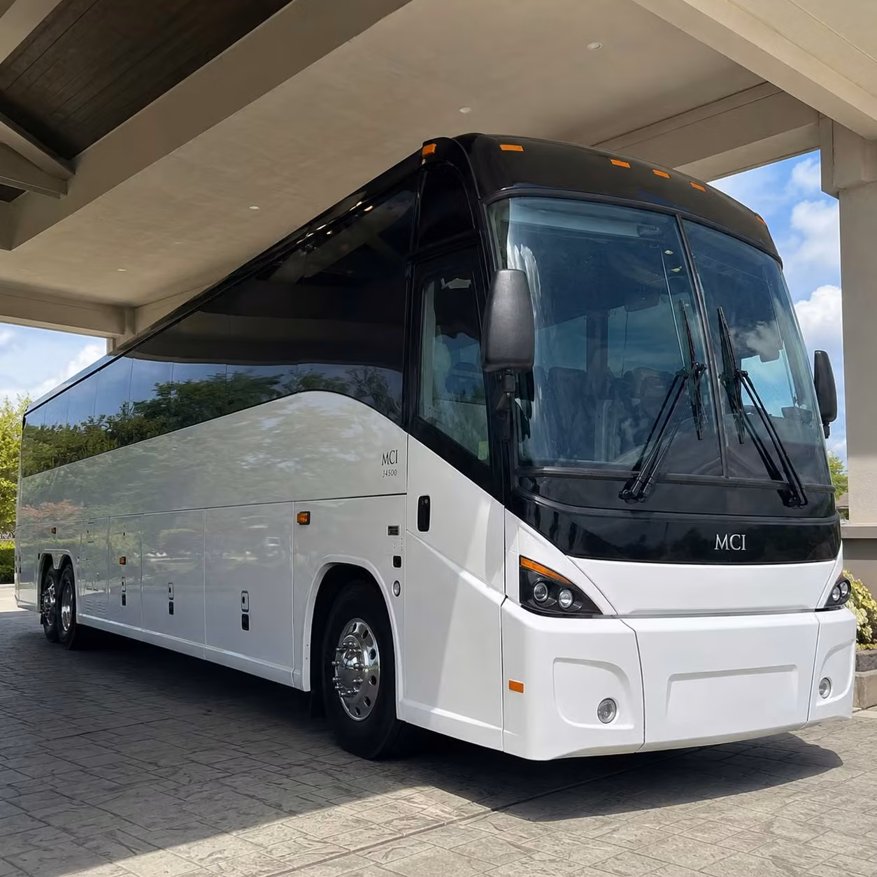 atlantic city international airport shuttles for toms river travelers