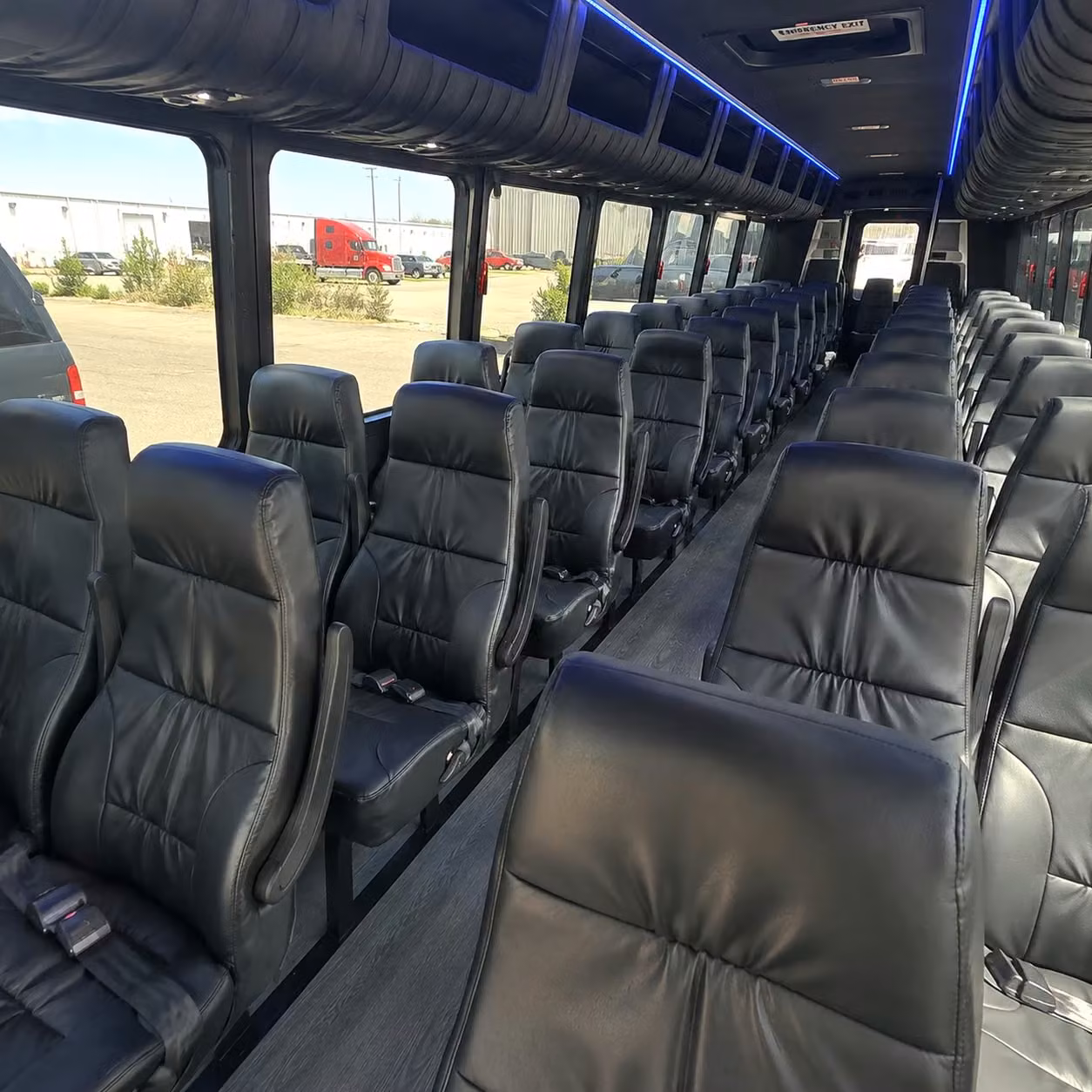 toms river 28 passenger minibus rental